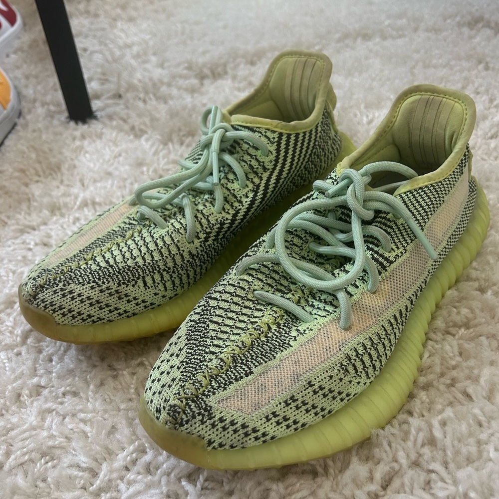 SIZE 7 Adidas Yeezy Boost 350 V2 Non-Reflective green